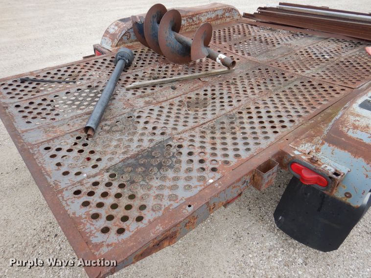 image for item KP9392 Utility trailer