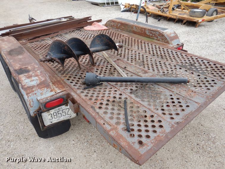 image for item KP9392 Utility trailer