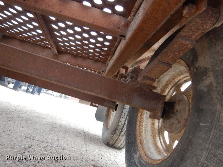 image for item KP9392 Utility trailer