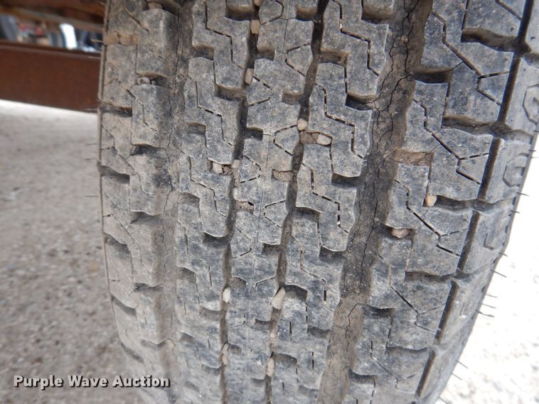 image for item KP9392 Utility trailer