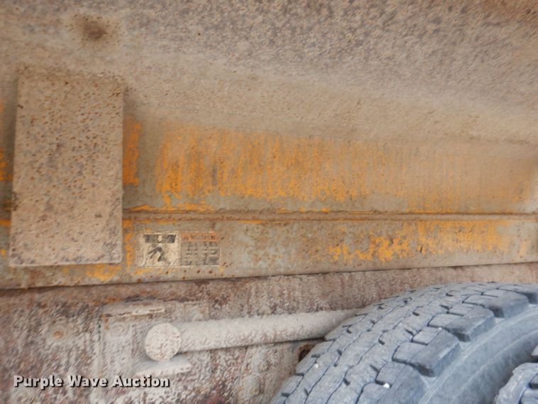 image for item KP9395 1999 Freightliner FL112  dump truck