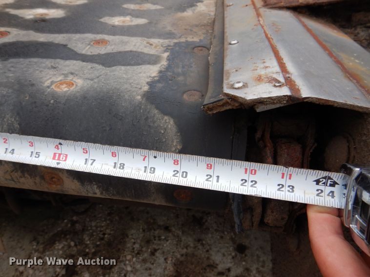 image for item KP9395 1999 Freightliner FL112  dump truck