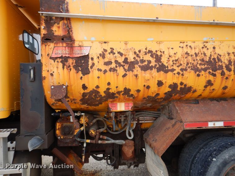 image for item KP9395 1999 Freightliner FL112  dump truck