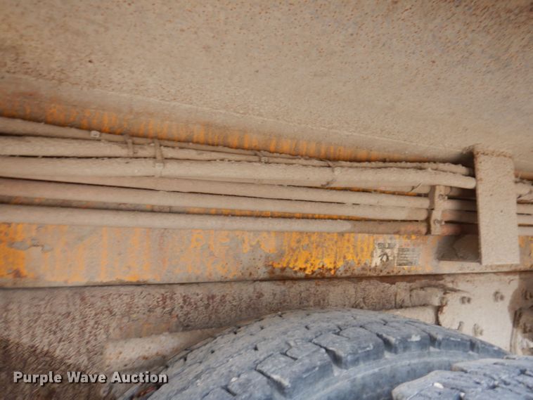 image for item KP9395 1999 Freightliner FL112  dump truck