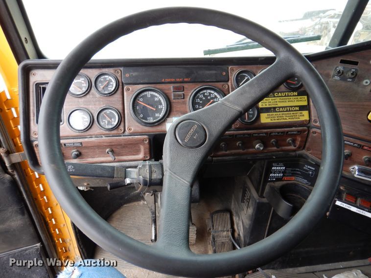 image for item KP9395 1999 Freightliner FL112  dump truck