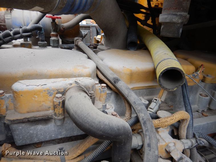 image for item KP9395 1999 Freightliner FL112  dump truck