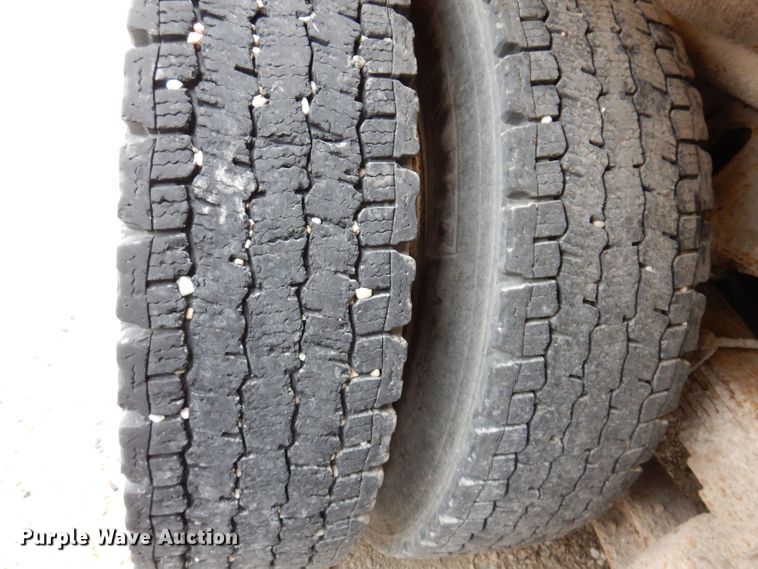 image for item KP9395 1999 Freightliner FL112  dump truck