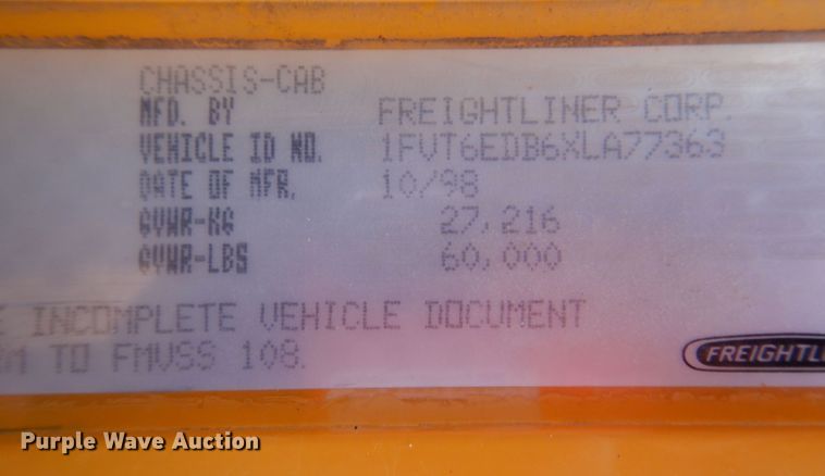 image for item KP9395 1999 Freightliner FL112  dump truck