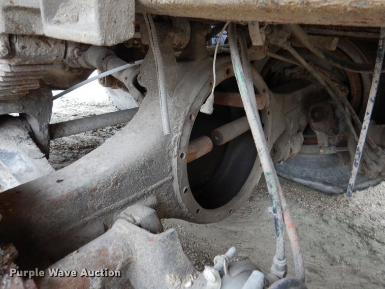 image for item KP9396 1988 Ford LTS9000  dump truck