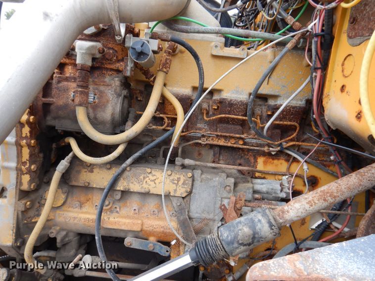 image for item KP9396 1988 Ford LTS9000  dump truck