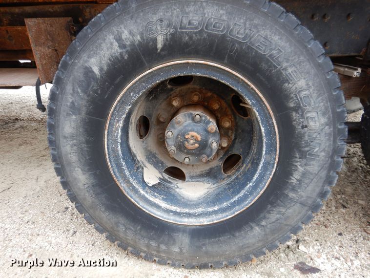 image for item KP9396 1988 Ford LTS9000  dump truck