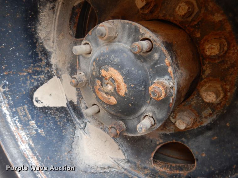 image for item KP9396 1988 Ford LTS9000  dump truck