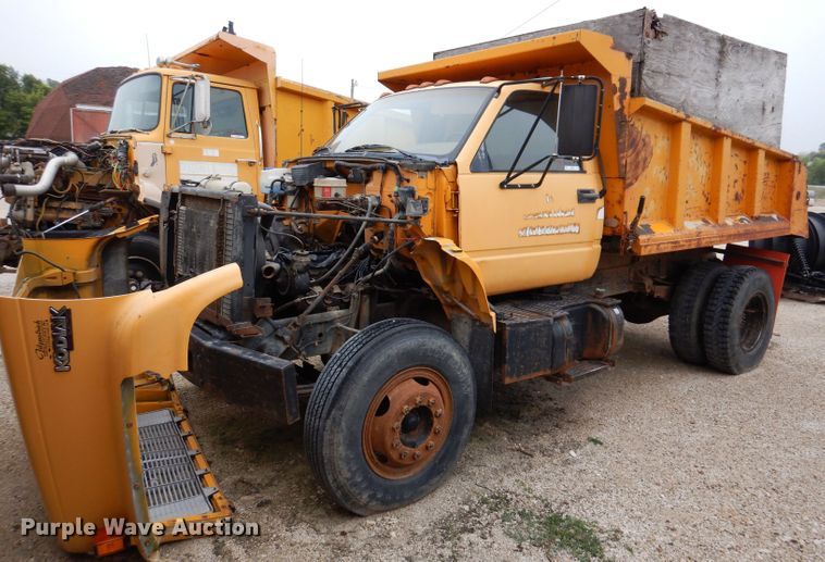image for item KP9397 1991 Chevrolet Kodiak C5500  dump truck