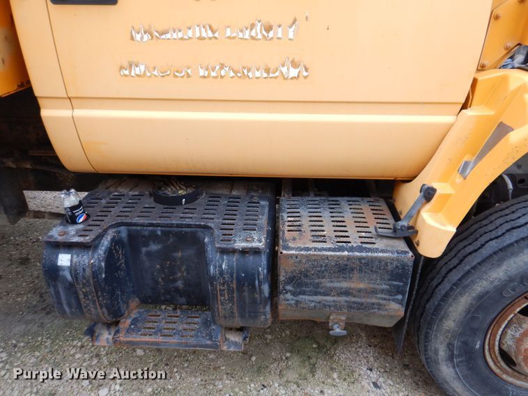 image for item KP9397 1991 Chevrolet Kodiak C5500  dump truck