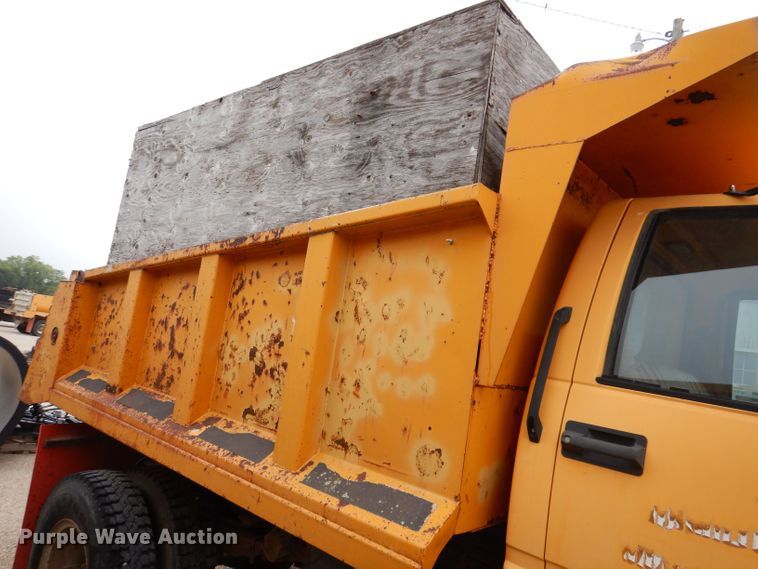 image for item KP9397 1991 Chevrolet Kodiak C5500  dump truck