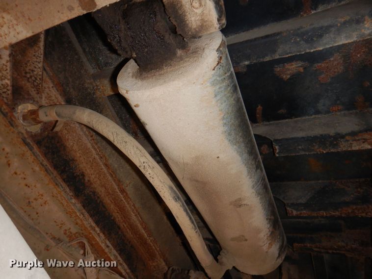 image for item KP9397 1991 Chevrolet Kodiak C5500  dump truck