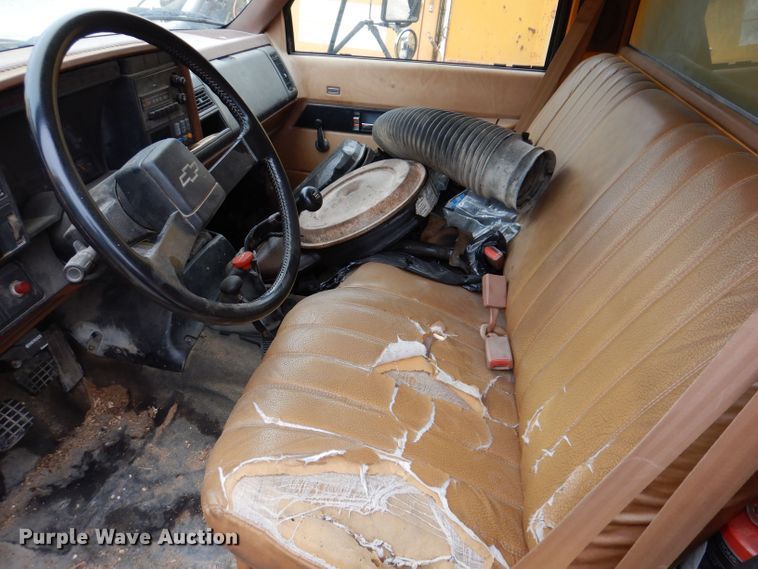 image for item KP9397 1991 Chevrolet Kodiak C5500  dump truck