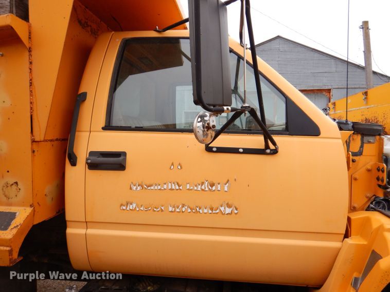 image for item KP9397 1991 Chevrolet Kodiak C5500  dump truck