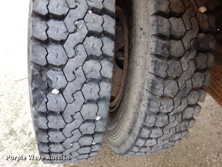 image for item KP9397 1991 Chevrolet Kodiak C5500  dump truck