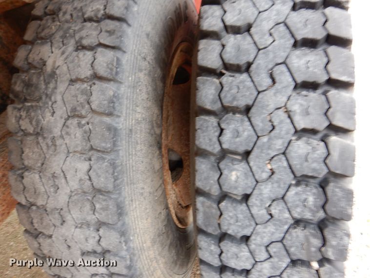 image for item KP9397 1991 Chevrolet Kodiak C5500  dump truck