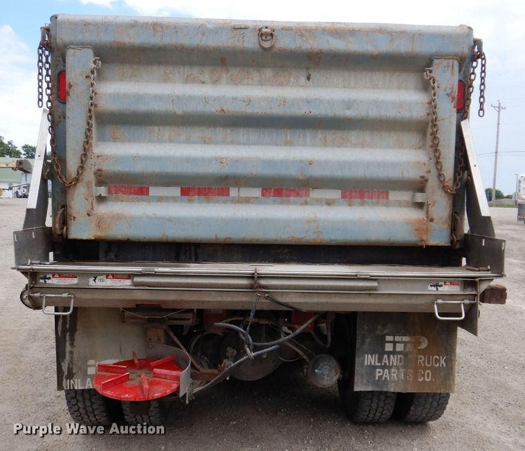 image for item KP9400 2001 International 4900  dump truck