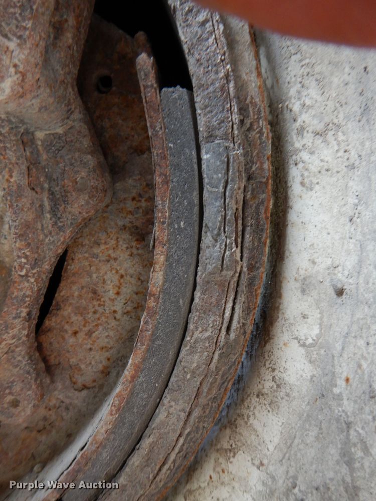 image for item KP9400 2001 International 4900  dump truck