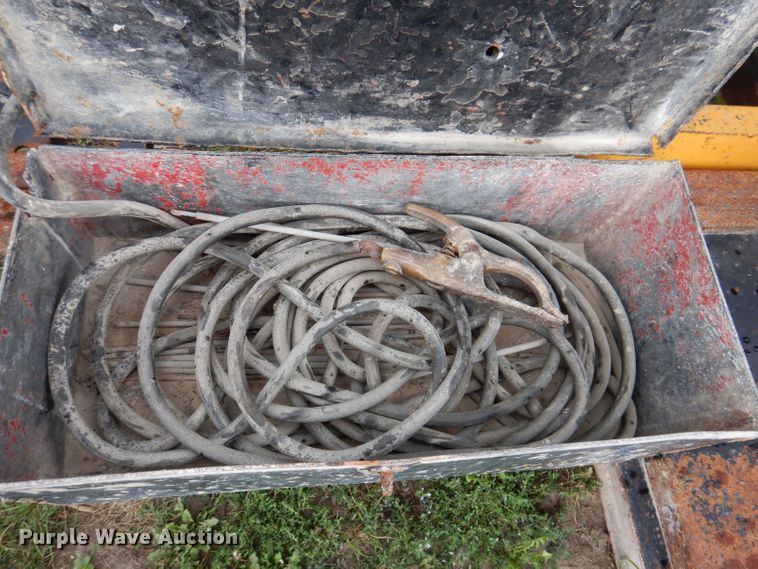 image for item KP9405 Hobart WL4942  welder/generator