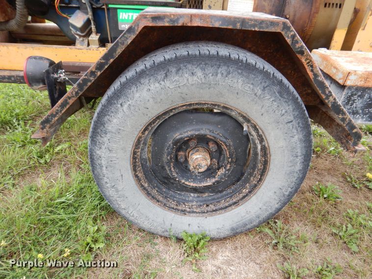 image for item KP9405 Hobart WL4942  welder/generator