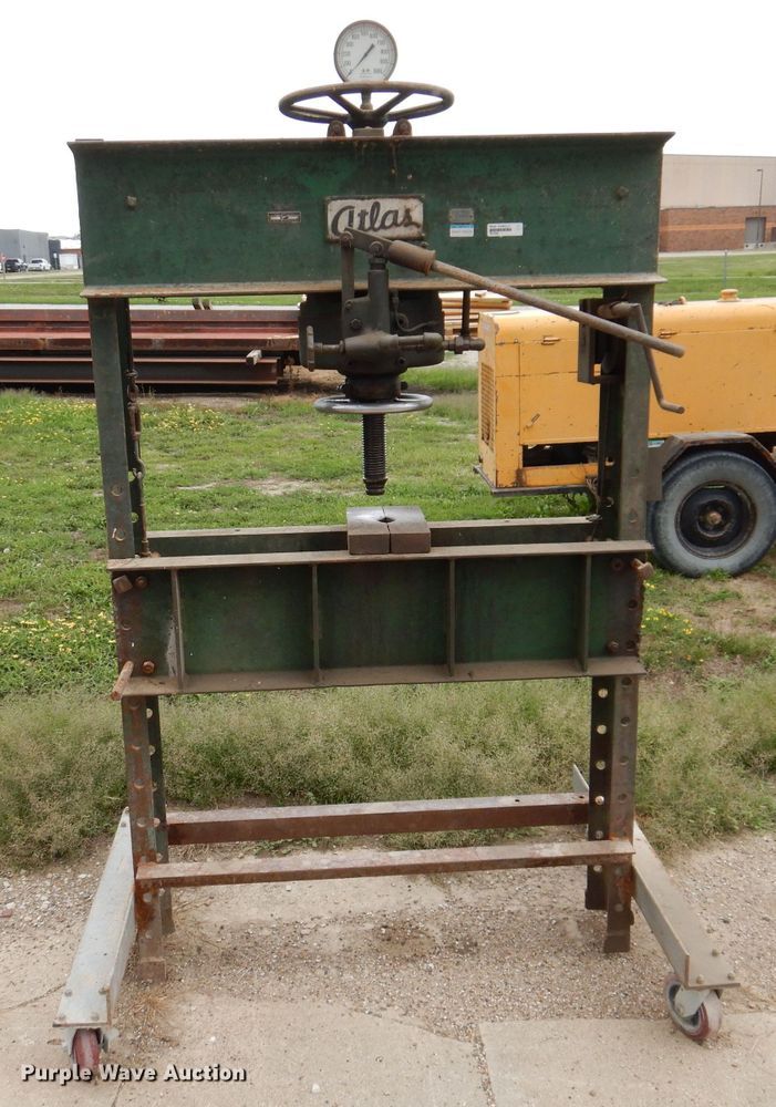 image for item KP9406 Atlas 70H  hydraulic press