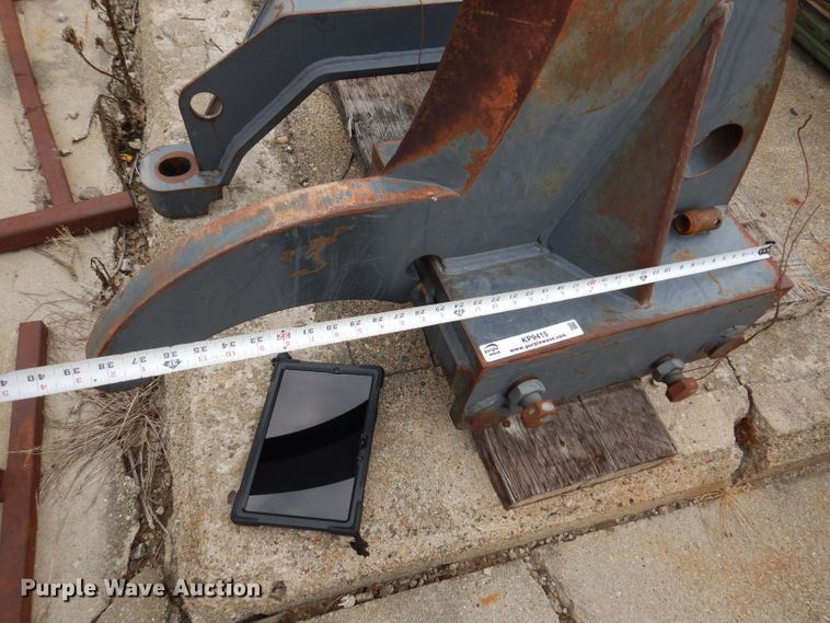 image for item KP9415 Gradall  tree shear