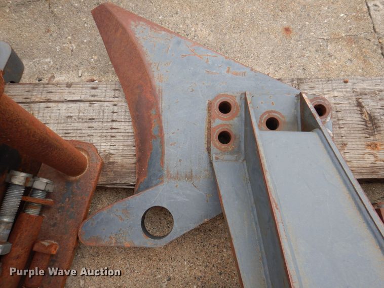 image for item KP9415 Gradall  tree shear