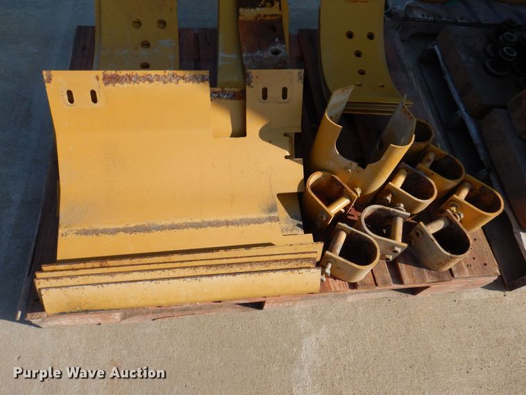 image for item KP9420 Caterpillar  motor grader parts