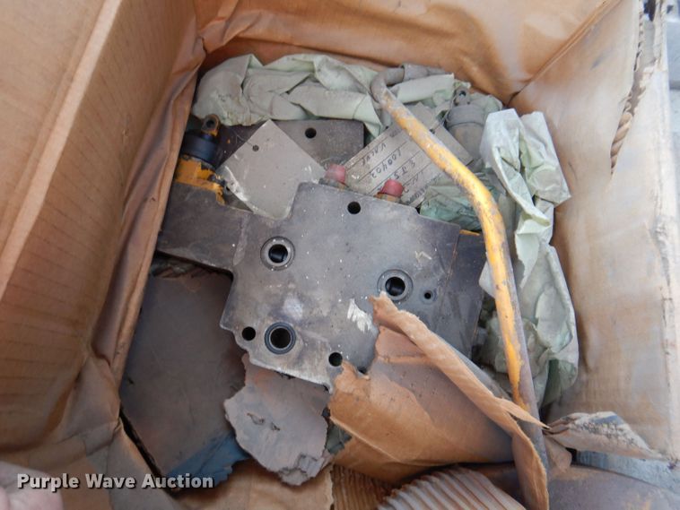 image for item KP9420 Caterpillar  motor grader parts