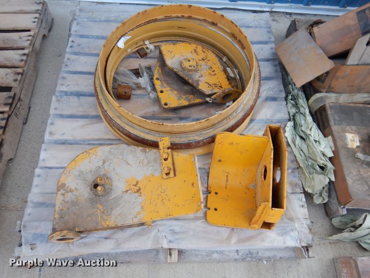 image for item KP9420 Caterpillar  motor grader parts