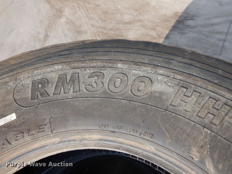 image for item KP9437 (6) Roadmaster RM300HH 11R22.5 tires