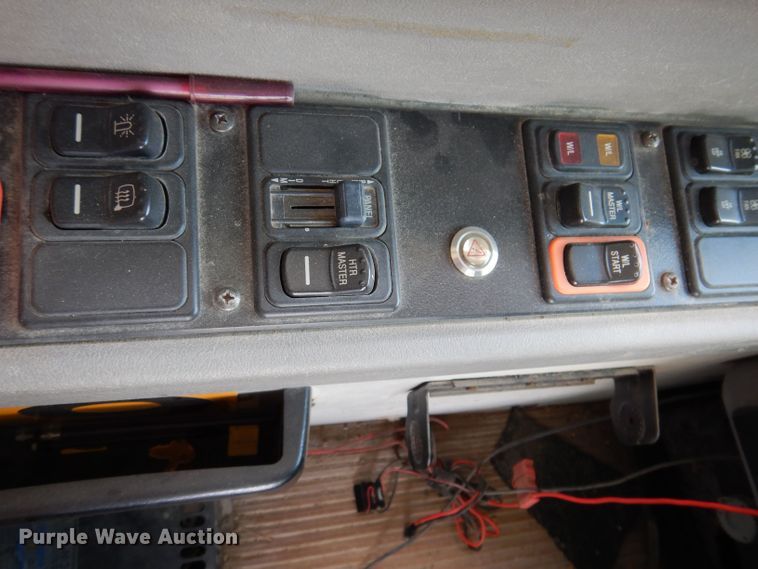 image for item KP9450 2005 Blue Bird  school bus