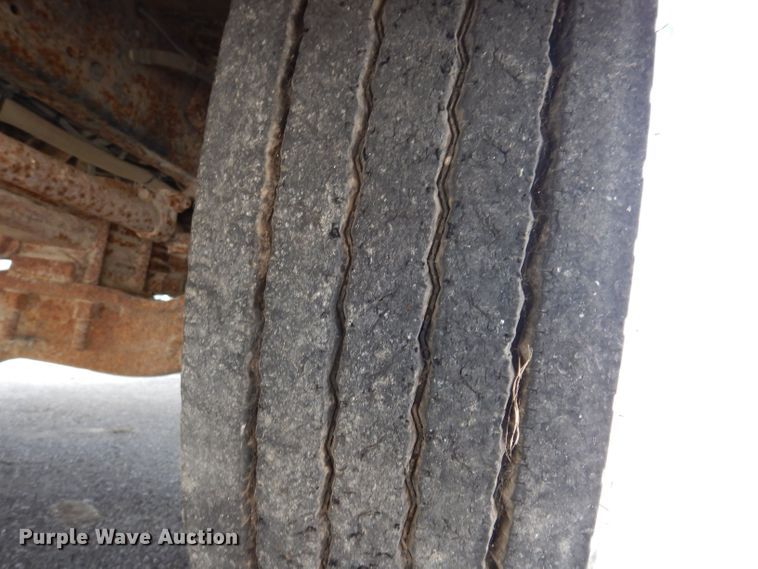 image for item KP9450 2005 Blue Bird  school bus