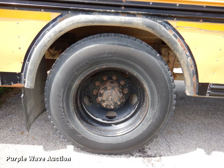 image for item KP9450 2005 Blue Bird  school bus