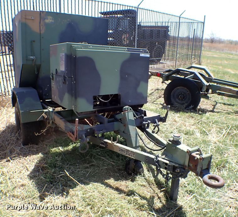 image for item KR9707 1995 US Military MEP701A  generator