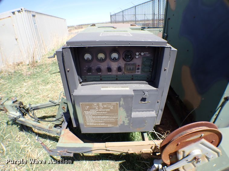 image for item KR9707 1995 US Military MEP701A  generator