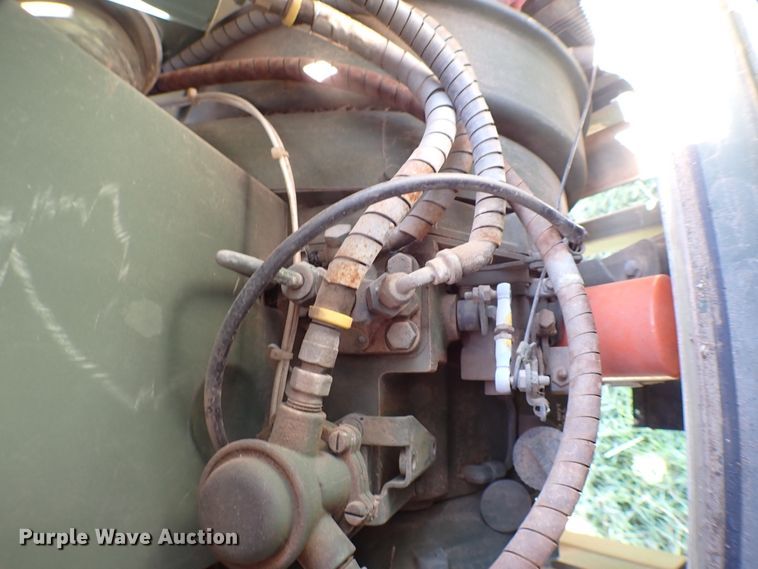 image for item KR9707 1995 US Military MEP701A  generator