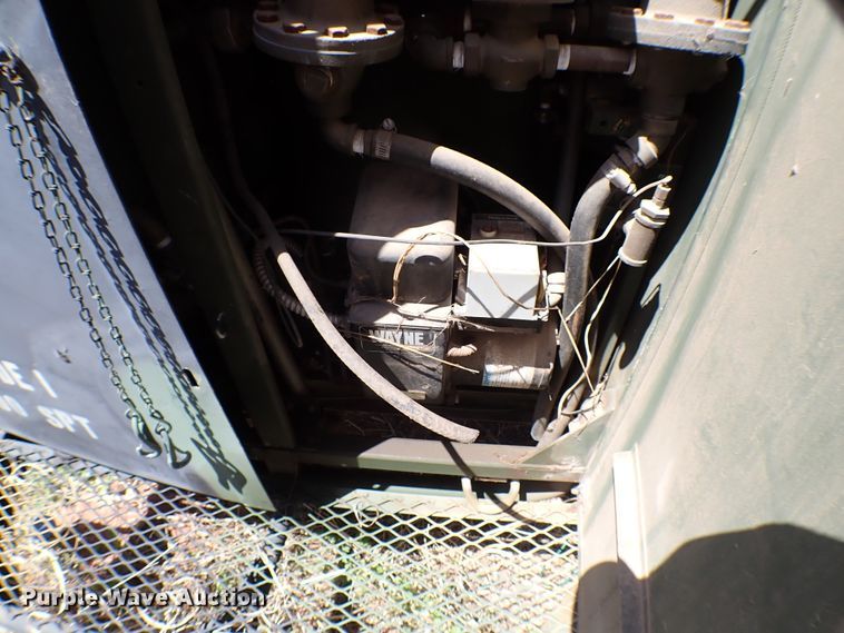 image for item KR9707 1995 US Military MEP701A  generator