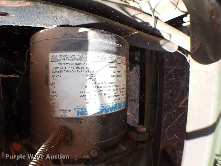 image for item KR9707 1995 US Military MEP701A  generator