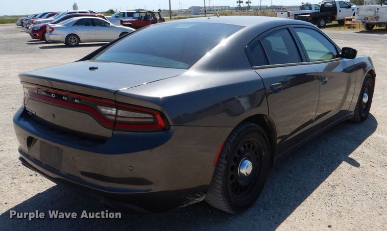 image for item LB9885 2017 Dodge Charger Police