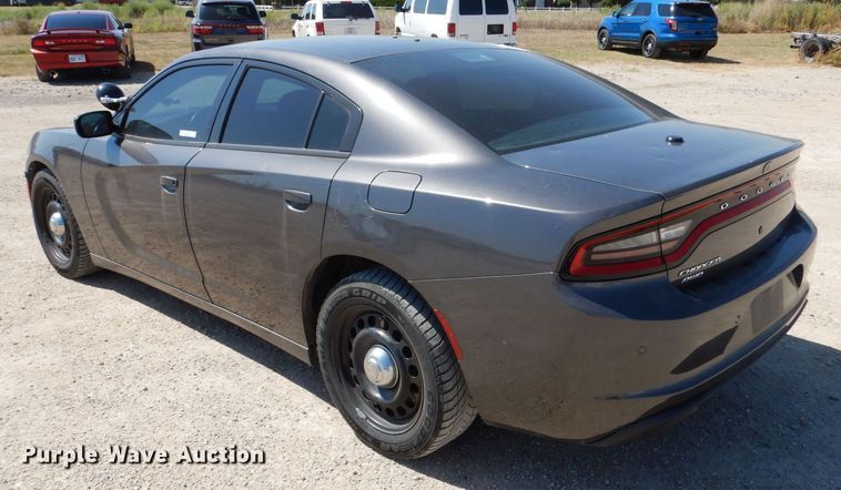 image for item LB9885 2017 Dodge Charger Police