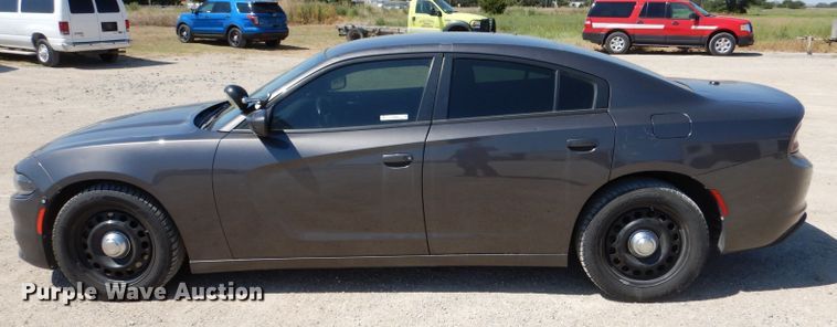 image for item LB9885 2017 Dodge Charger Police