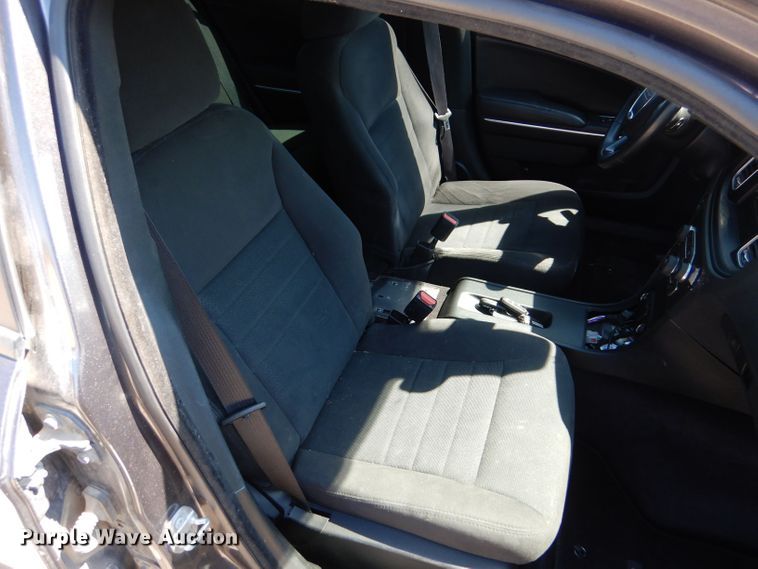 image for item LB9885 2017 Dodge Charger Police