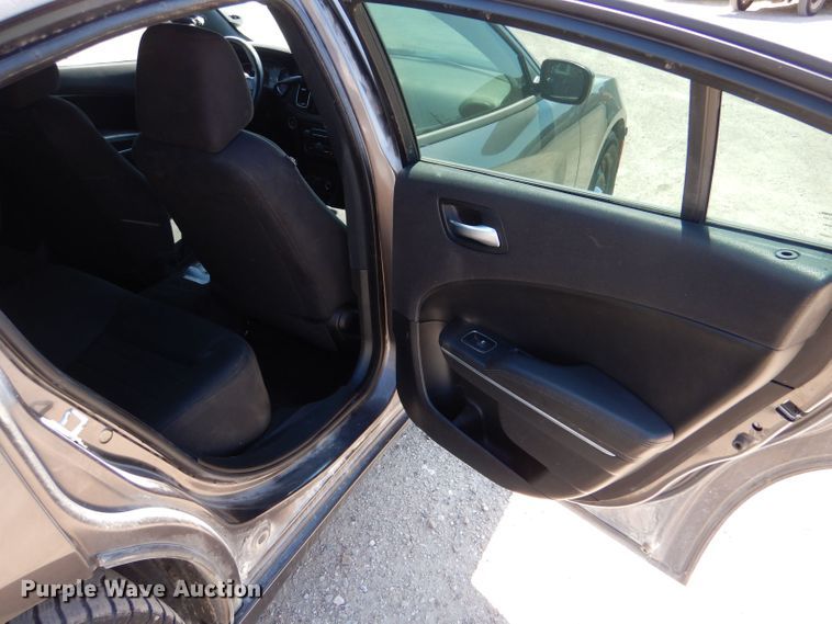 image for item LB9885 2017 Dodge Charger Police