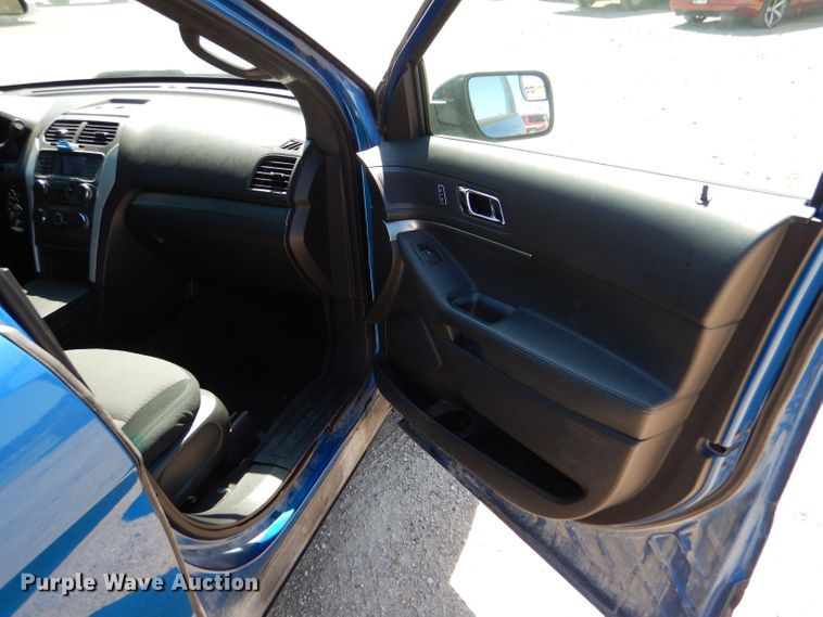 image for item LB9886 2014 Ford Explorer Police Interceptor  SUV