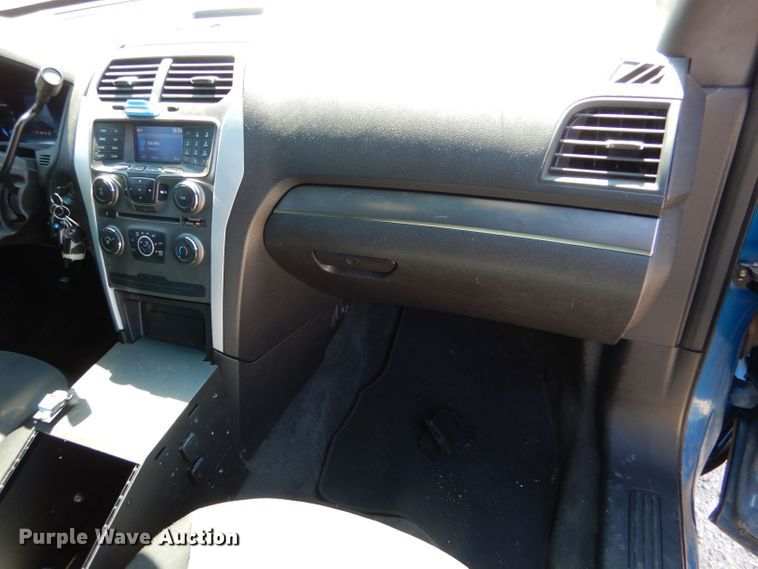 image for item LB9886 2014 Ford Explorer Police Interceptor  SUV